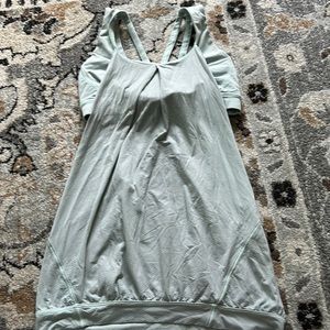 Lululemon top with built in sports bra.